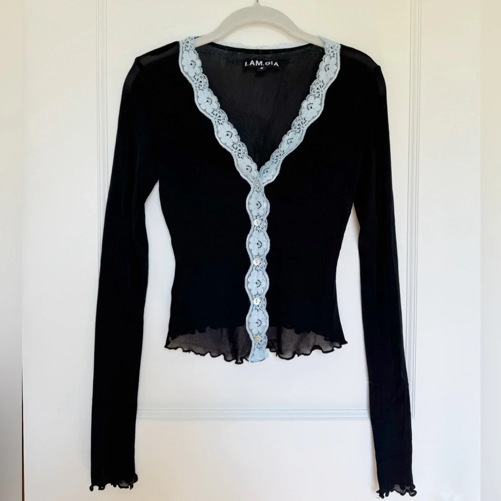 I.AM.GIA Tashi Top – Black - Picture 2 of 11